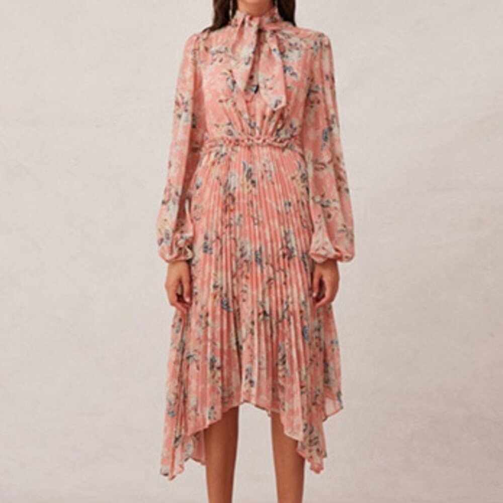 REVOLVE Keepsake Unravel Tie Neck Floral Print Pleated Peach Blush Dress Lily 2 - Picture 4 of 4
